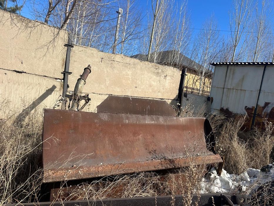 Авто грейдер, МТЗ, ДТ трактор дт 75