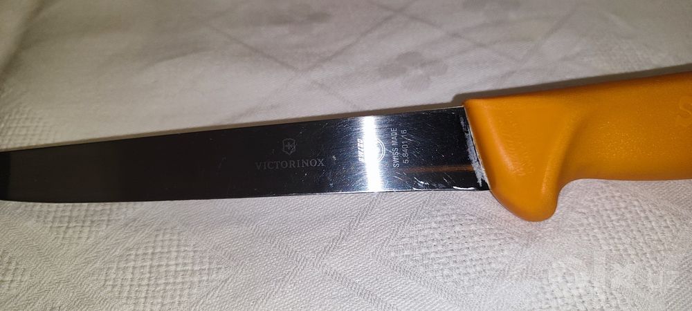 Нож Victorinox Швейцарский