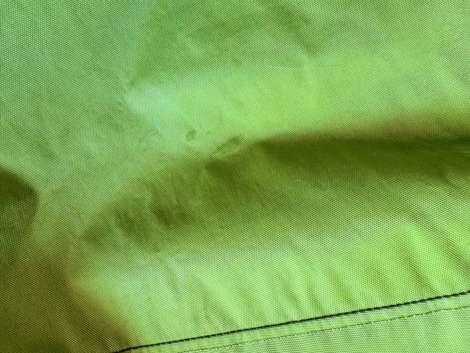 Кресло барбарон "круша" в ярко зелено