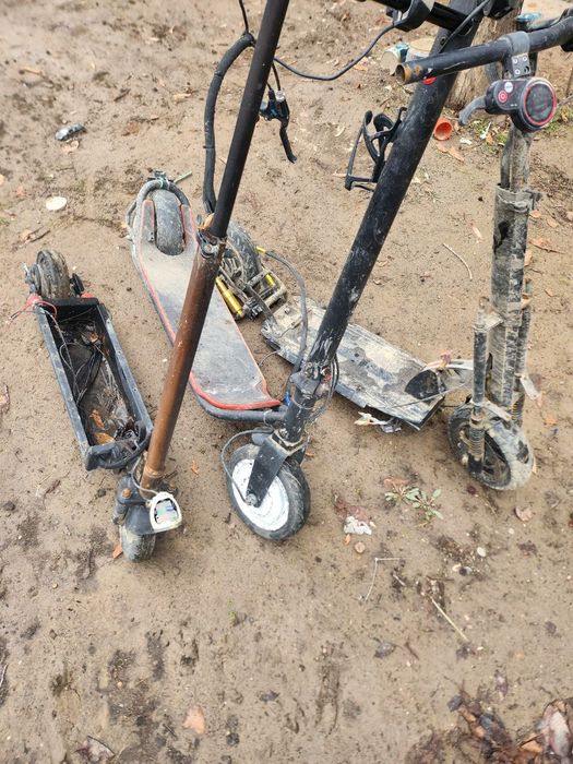 Продаются самокаты на запчасти