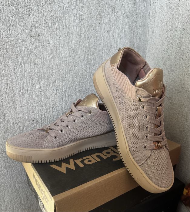 Дамски маратонки Wrangler