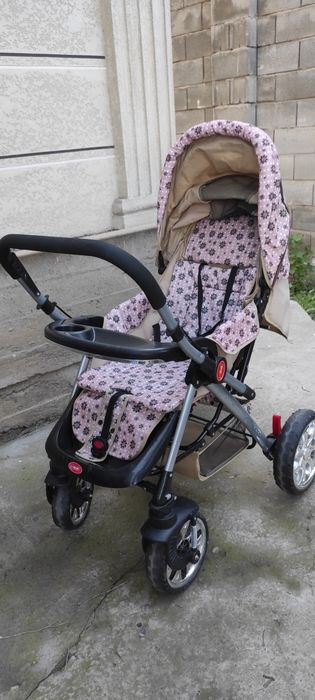 Продаётся коляска очень в хорошем состоянии