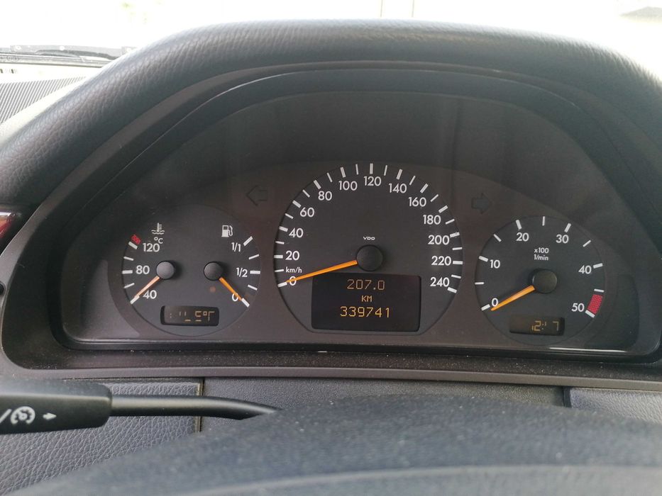 Vand Mercedes-Benz E200 cdi