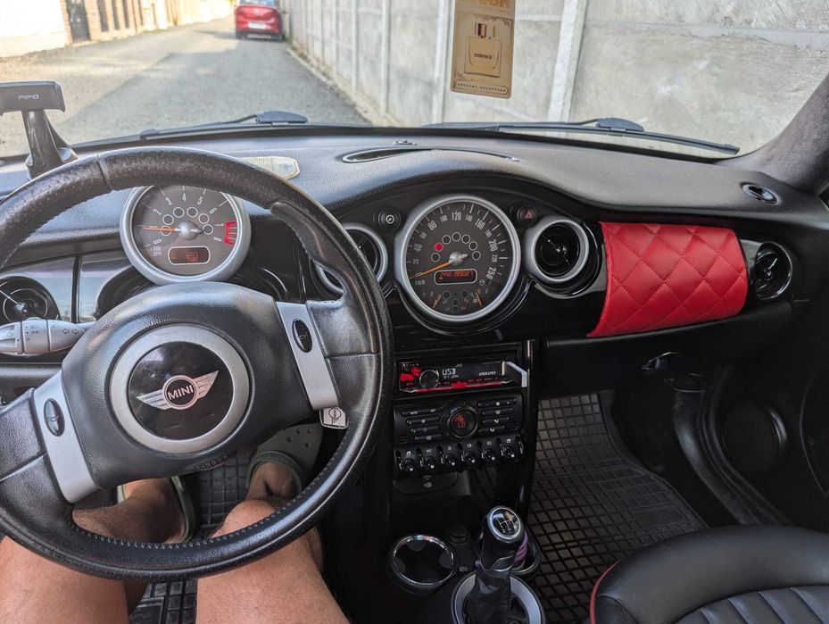 Mini Cooper RC32 1.6benzina Euro4 inmatriculat.