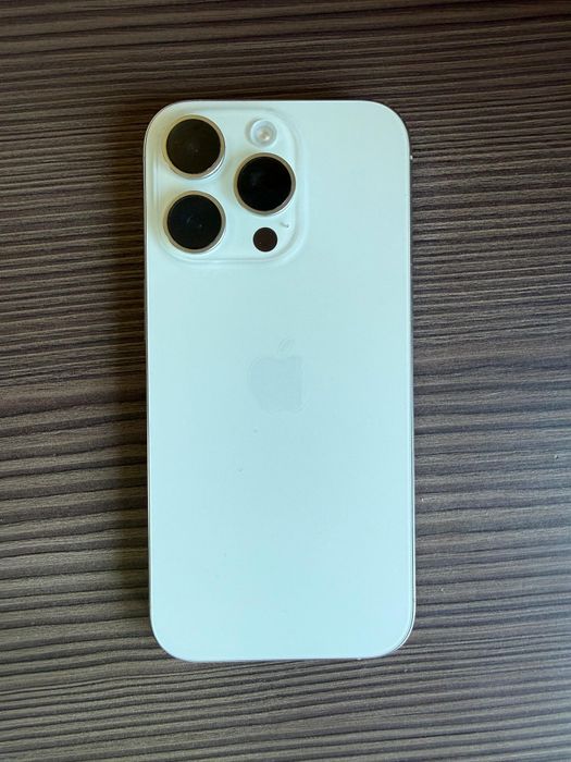 Iphone 16 про ,256 гб ,98 емкость