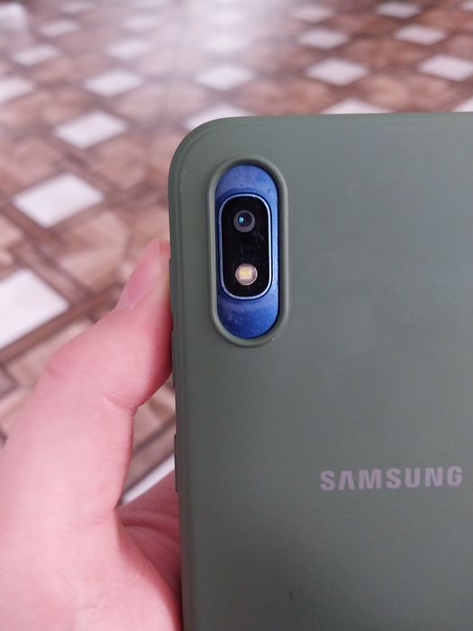 Продам самсунг а 10