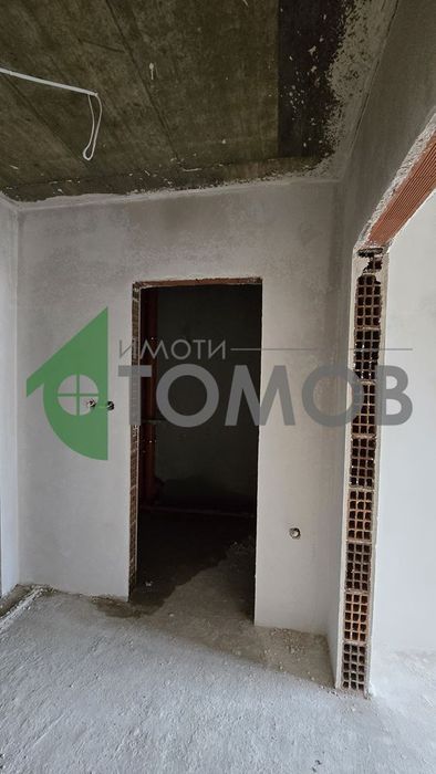 Двустаен апартамент с Акт 14 в кв. Самара 3