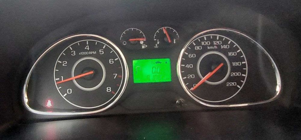 Chevrolet Gentra/Lacetti (avtomat) sotiladi