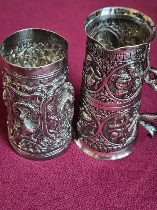 Сребърни чаши Стара Персия с божества