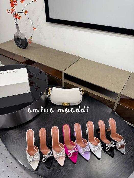 Pantofi Amina Muaddi