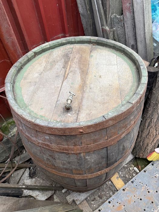 Vand butoi din stejar de 400 litri pentru vin