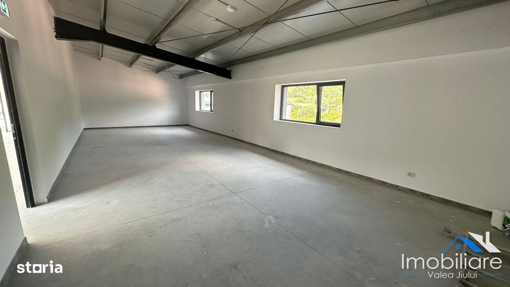 Spatiu comercial / Hala  - Petrosani | Str. Livezeni | 550 mp
