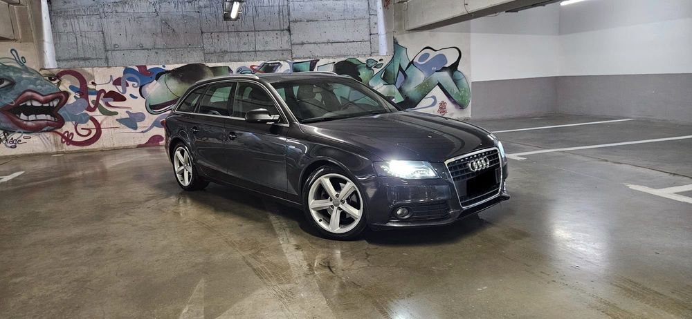 Vand AUDI A4 2.0 diesel, an 2011, S-Line fabrica, LED, Acte Zi