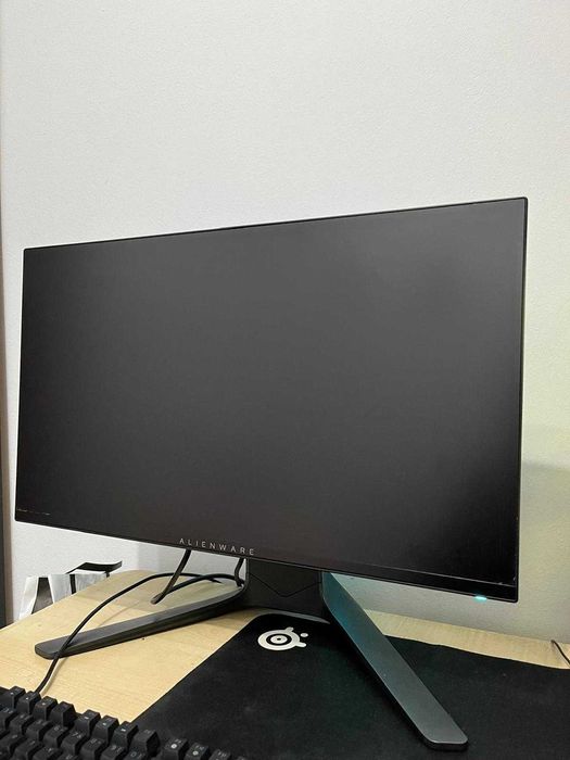 Monitor Gaming Alienware 24.5" Full HD, 240Hz
