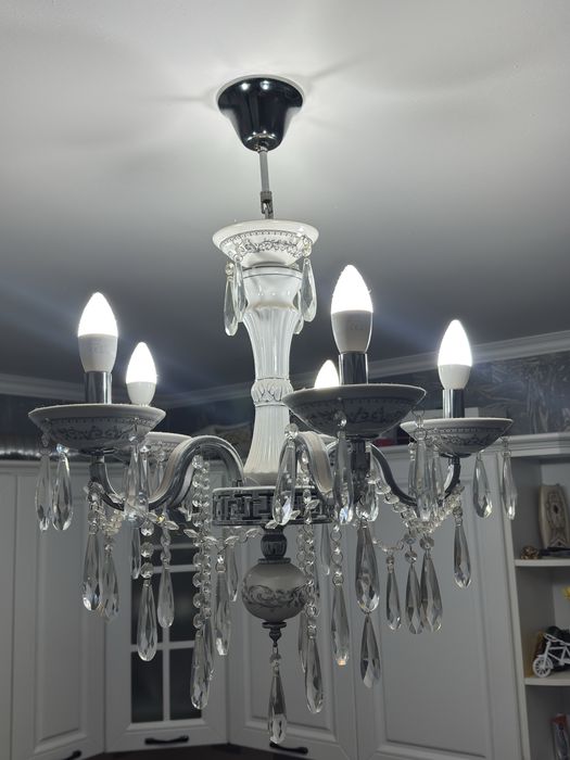 Люстра 6 рожковый