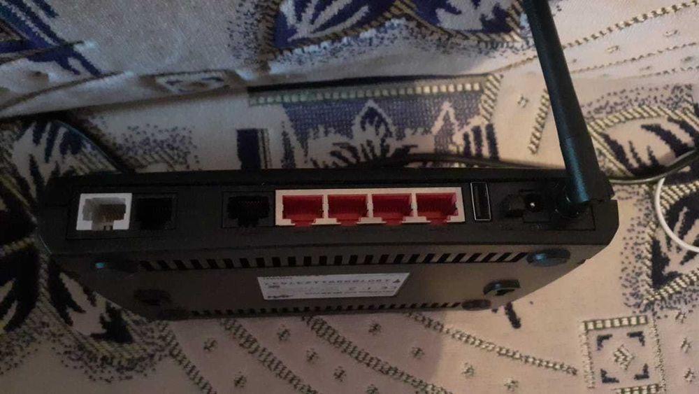 Модем D - Link. Роутер (2шт.) привезены из Германии.