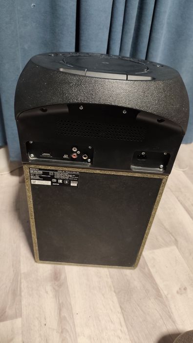 Музыкальный центр Sony MHC-V02
