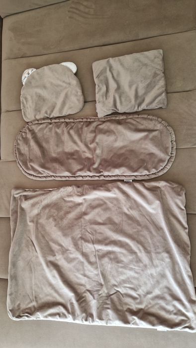 Бебешко гнездо Jukki Happy Jungle Комплект от 5 части Комфорт