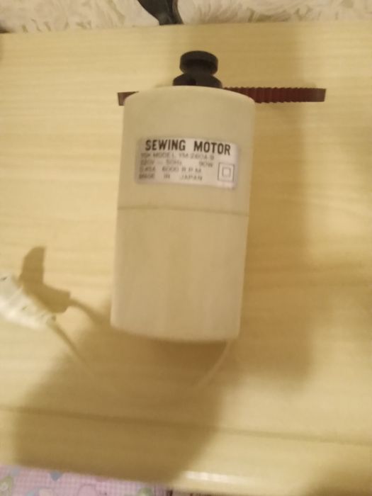 швейной машинки моторчик новый