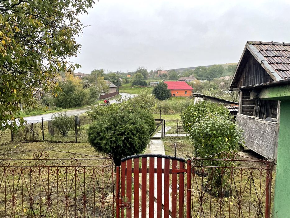 Casă 3 cam, centrală, garaj si pivniță – Balda, Mureș - Teren: 674 mp