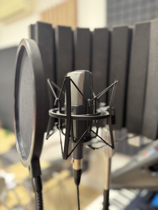 Микрофон AKG c 414