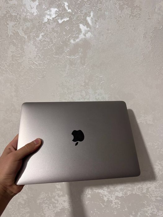 Macbook