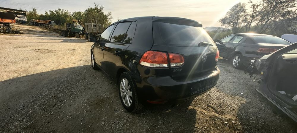 Vw Golf 6 1.6 tdi CAY 105hp НА ЧАСТИ