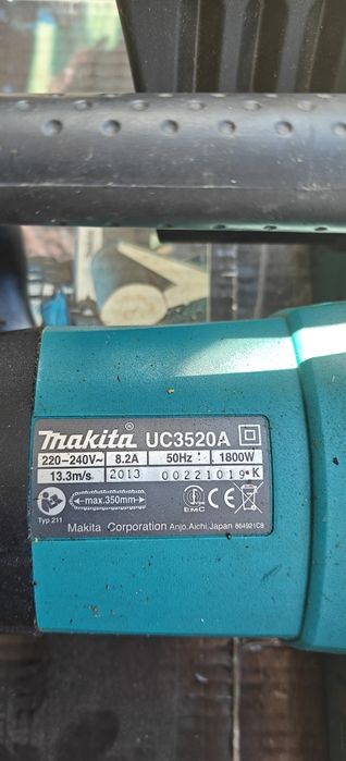 Електрическа дърворезачка Макита