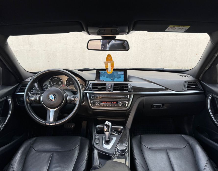 BMW Seria 3/F30/318D cutie automata