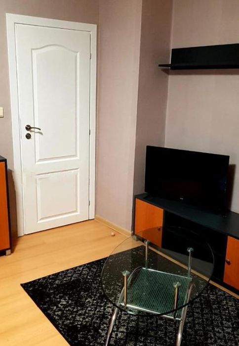 Дава се под наем Двустаен апартамент в Пловдив, Кючук Париж - 50 кв.м за 325 € - Снимка #2