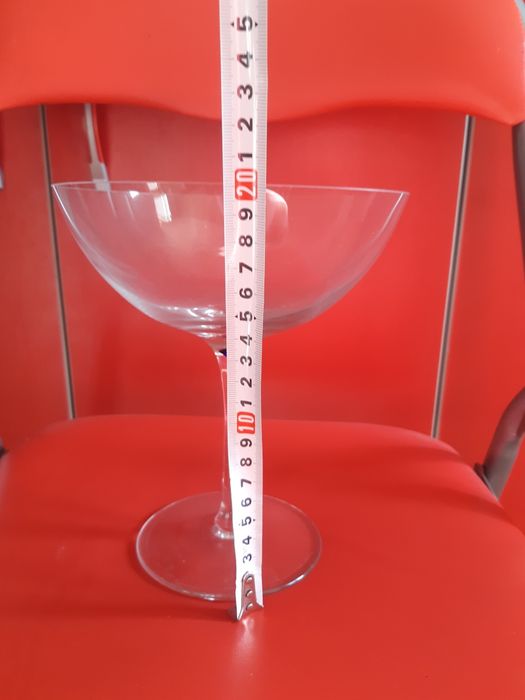 6 buc. Pahare mari cu picior gen cupa