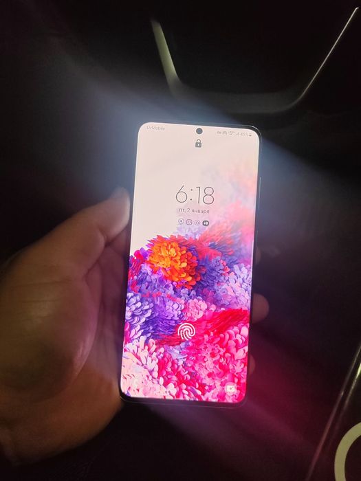 Srochni sotiladi samsung s20 256.G5