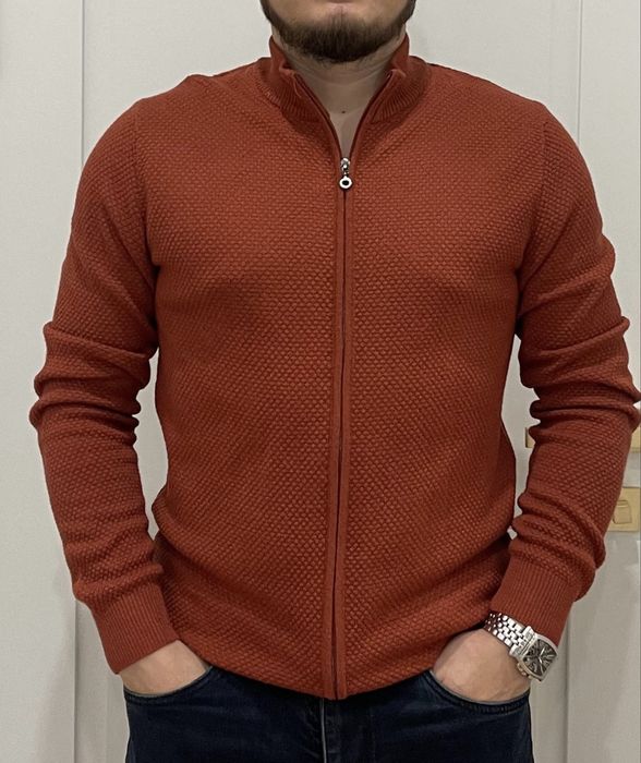 Ветровку Пиджак Жакет тагы баска кимдер сатам жагдайы жаксы бренд