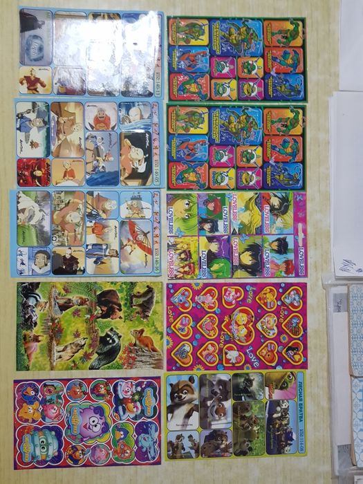 Книга и карточки наклейки NARUTO