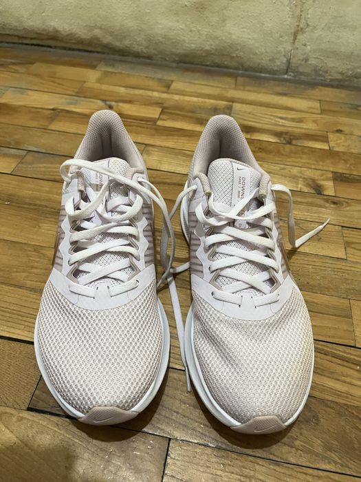 Женски маратонки Nike