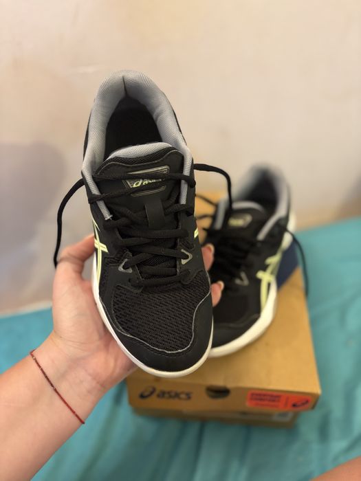 Волейболни обувки-ASICS GEL-Rocket 10