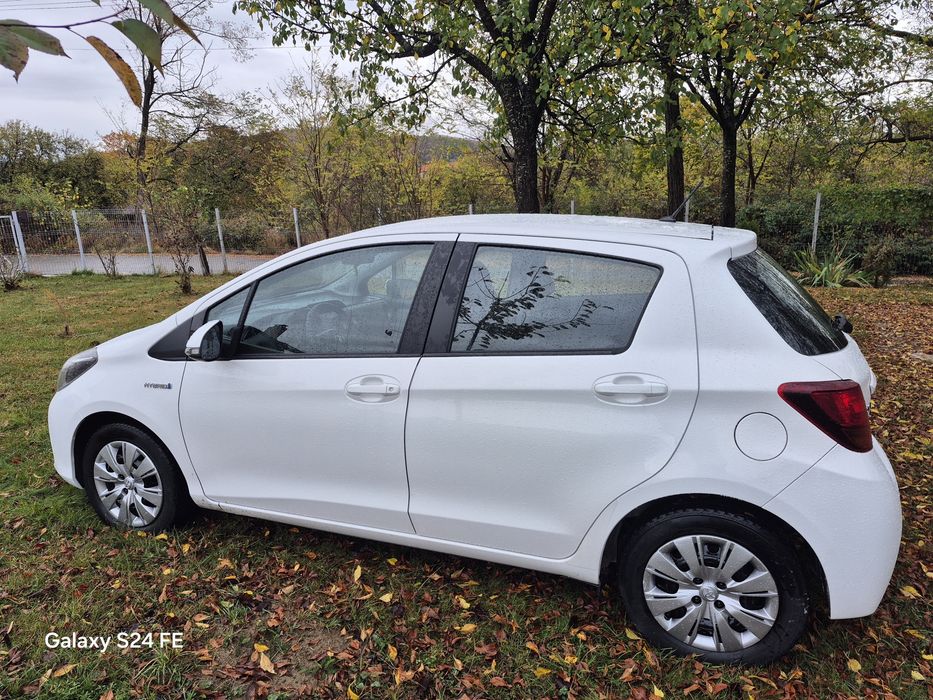 TOYOTA Yaris 2017 — imagine 4