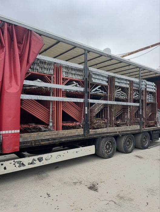 Vindem schela metalica import Italia