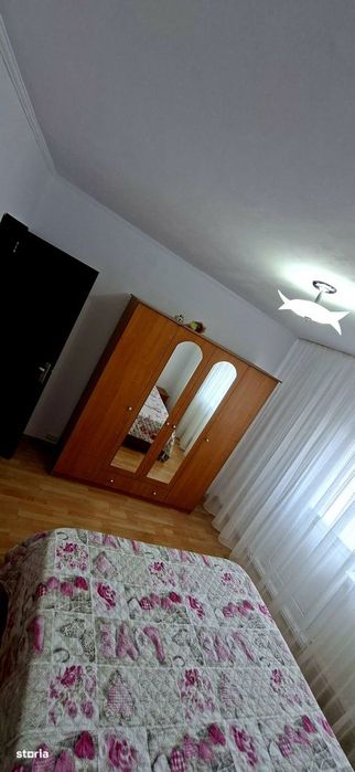 3 camere Gavana 3 , Decomandat / Centrală , mobilat / utilat