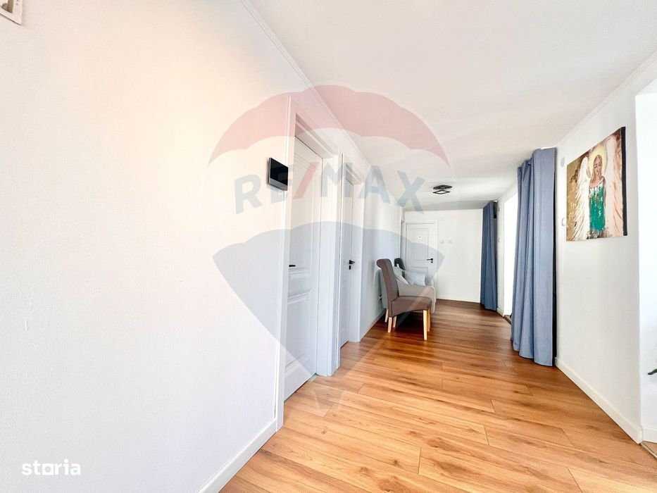 De vânzare casă cu 12 camere, în zona Decebal