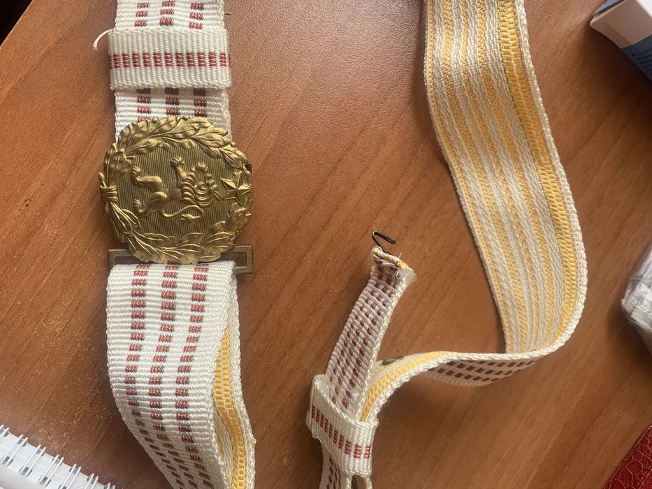 Продавам офицерски параден колан