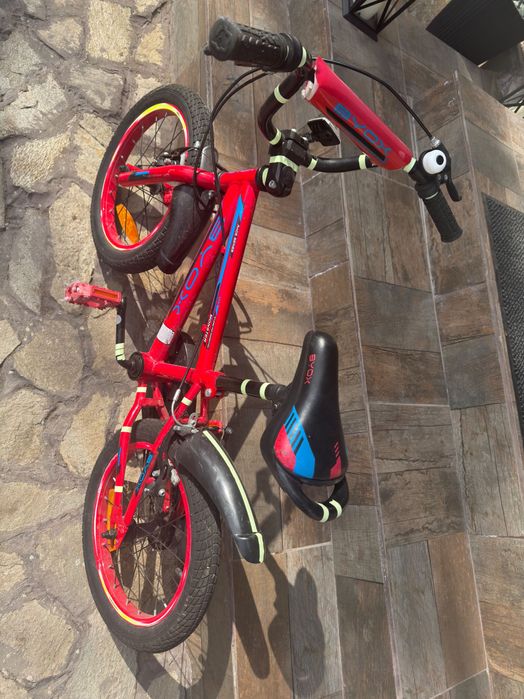 Продавам детско колело