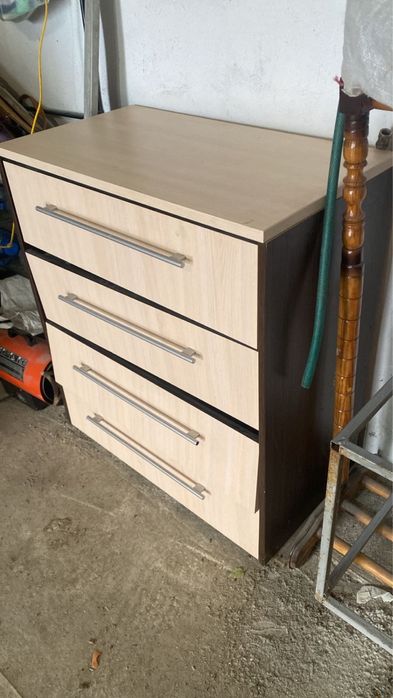 Продам комод в хорошем состоянии