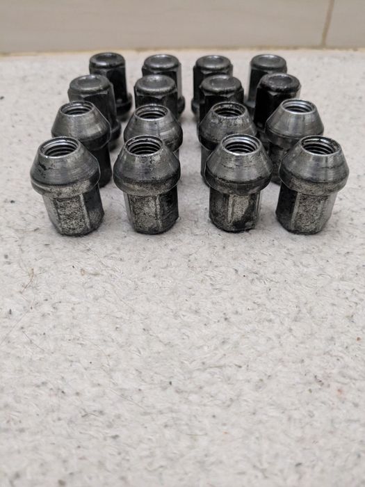 Piulițe  Jante  OE Toyota - set 16 buc