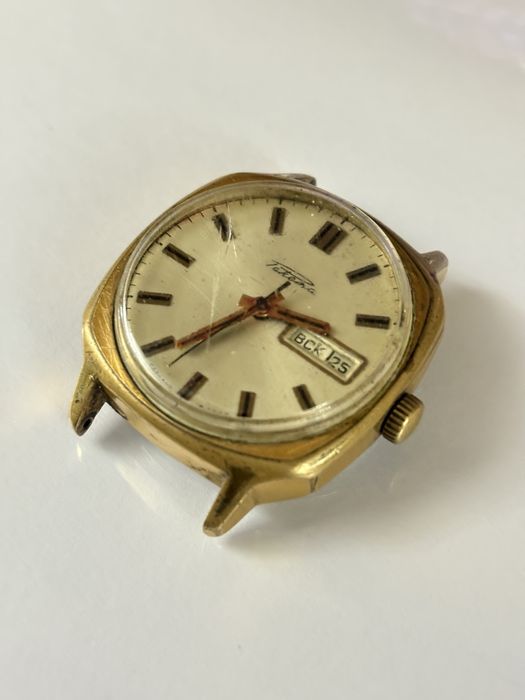 Продам Советский часы Ракета(позолоченный)