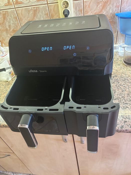 Еър Фрайър - Ufesa storm