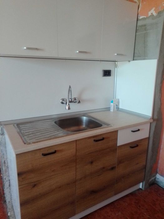 Продава се Тристаен апартамент в Плевен, Дружба 1 - 85 кв.м за 1530 €/кв.м - Снимка #3