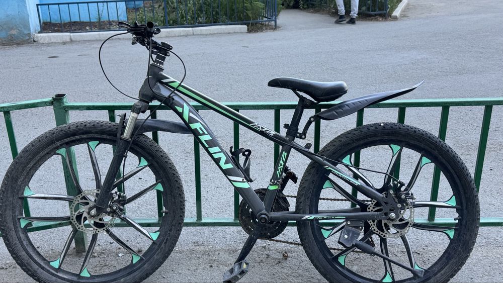 Продам велосипед XFLIN