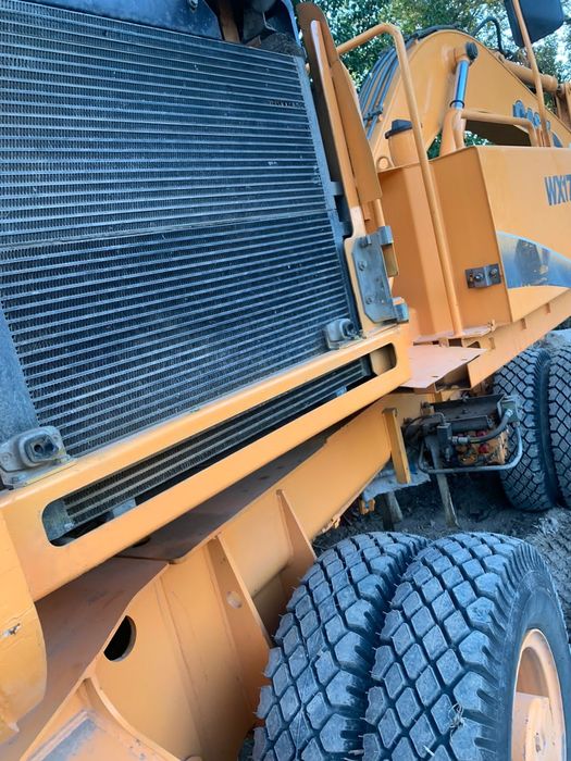 Экскаватор колёсный