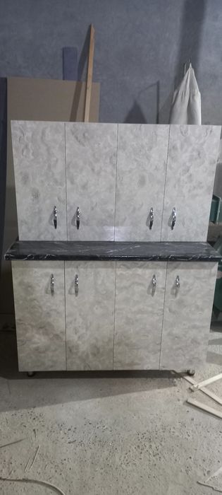 Oshxona mebellari sifatli va arzon narxlarda.